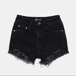 NWOT Zara high rise denim shorts